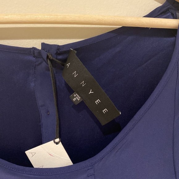 Annyee Navy Blue 100% Silk Blouse Tunic Back Buttons Size S/M - Picture 5 of 11